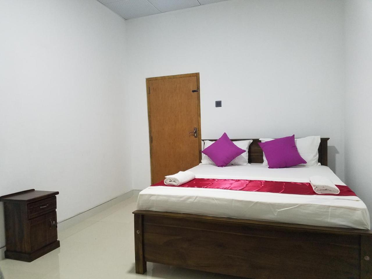 Yashumi Homestay Dambulla Dış mekan fotoğraf